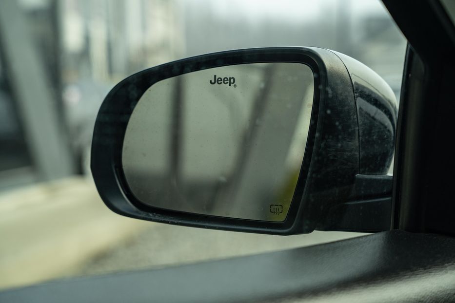 Продам Jeep Compass Limited 4x4 2018 года в Черновцах