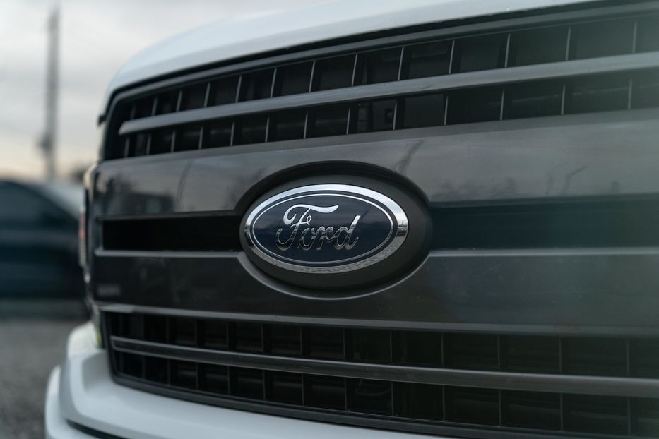 Продам Ford F-Series F-150 SuperCrew XLT 2018 года в Черновцах