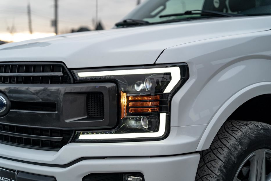 Продам Ford F-Series F-150 SuperCrew XLT 2018 года в Черновцах