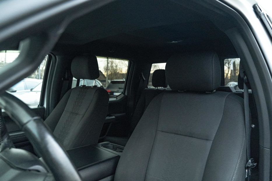 Продам Ford F-Series F-150 SuperCrew XLT 2018 года в Черновцах