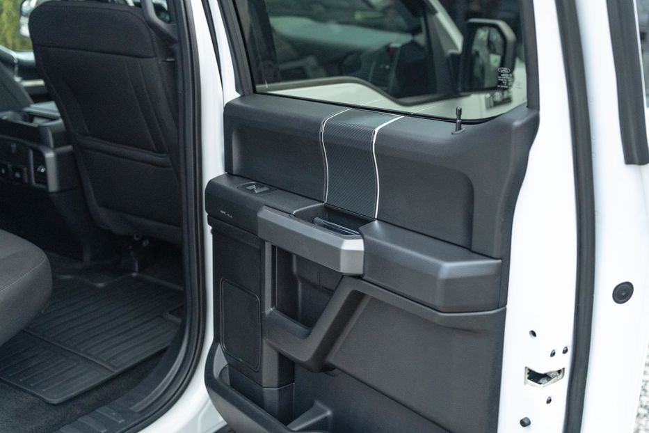 Продам Ford F-Series F-150 SuperCrew XLT 2018 года в Черновцах