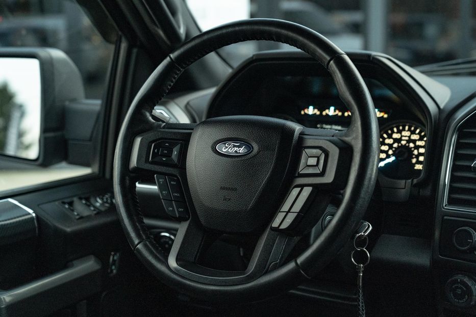 Продам Ford F-Series F-150 SuperCrew XLT 2018 года в Черновцах