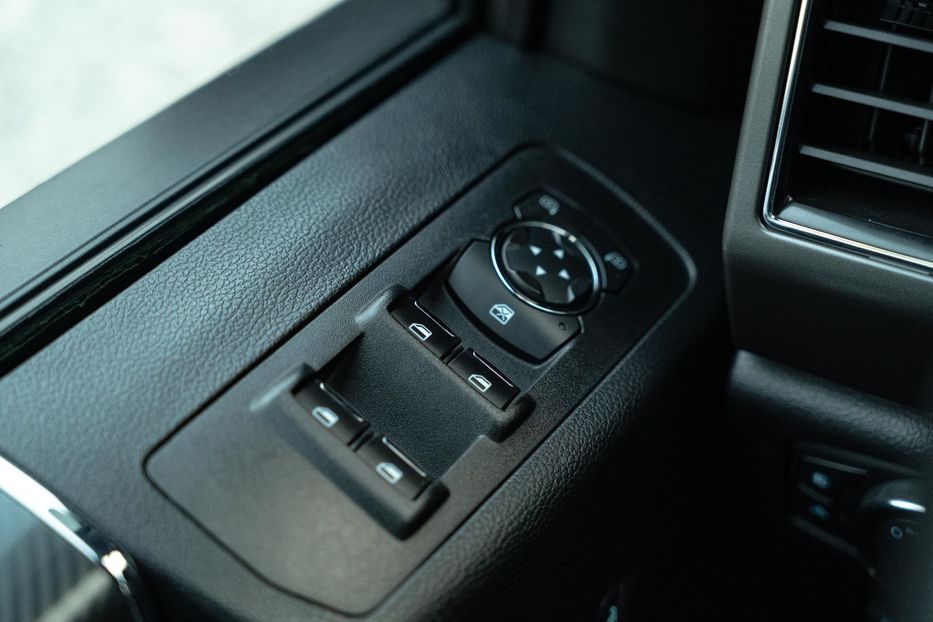 Продам Ford F-Series F-150 SuperCrew XLT 2018 года в Черновцах