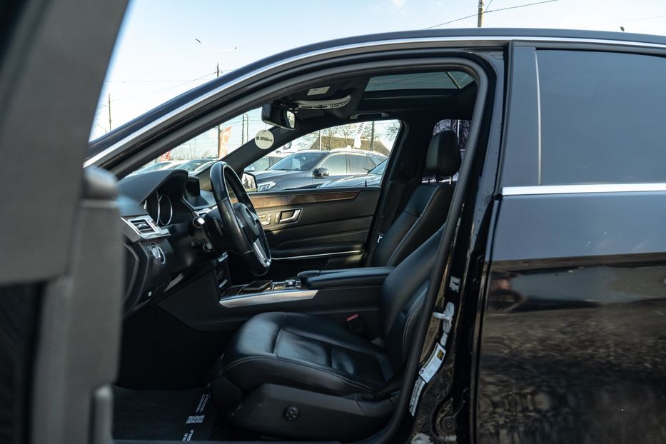 Продам Mercedes-Benz E-Class 350 4Matic 2014 года в Черновцах