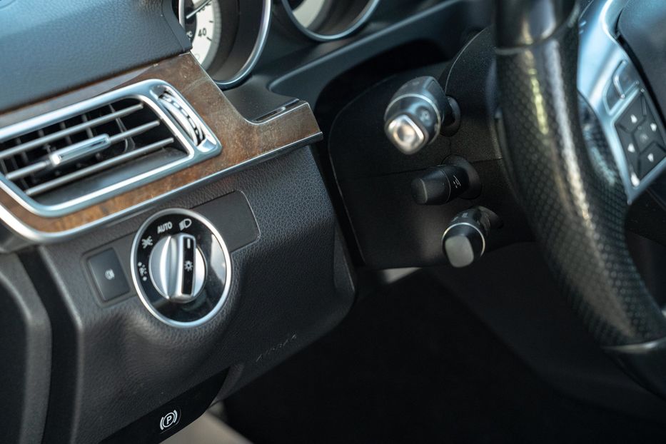 Продам Mercedes-Benz E-Class 350 4Matic 2014 года в Черновцах