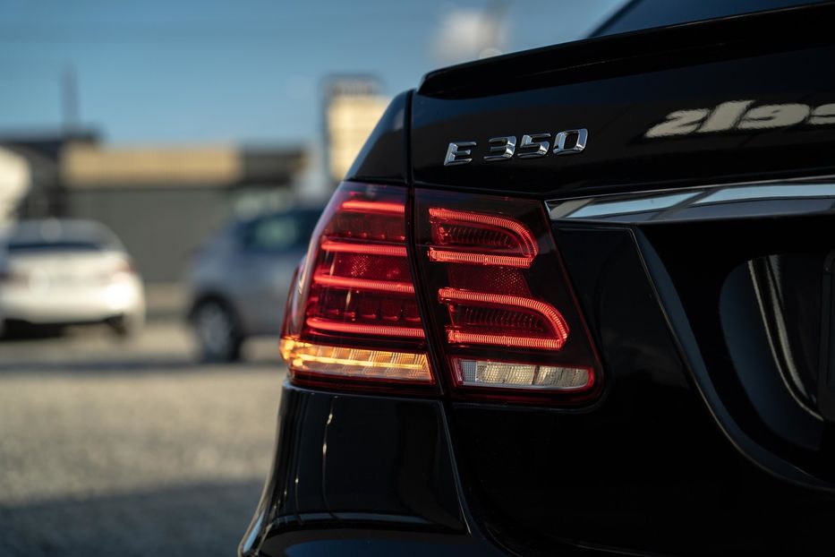 Продам Mercedes-Benz E-Class 350 4Matic 2014 года в Черновцах