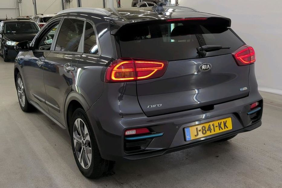 Продам Kia Niro 64квт авто у Львові 2020 года в Львове