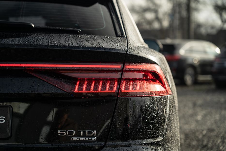 Продам Audi Q8 2021 года в Черновцах