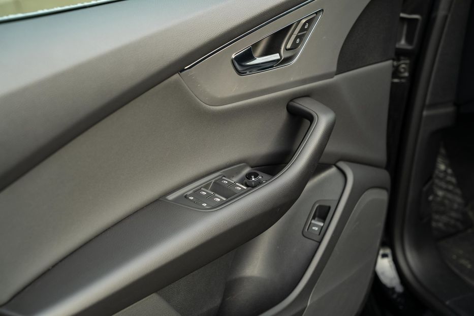 Продам Audi Q8 2021 года в Черновцах