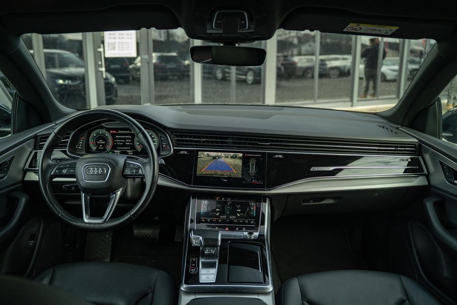 Продам Audi Q8 2021 года в Черновцах