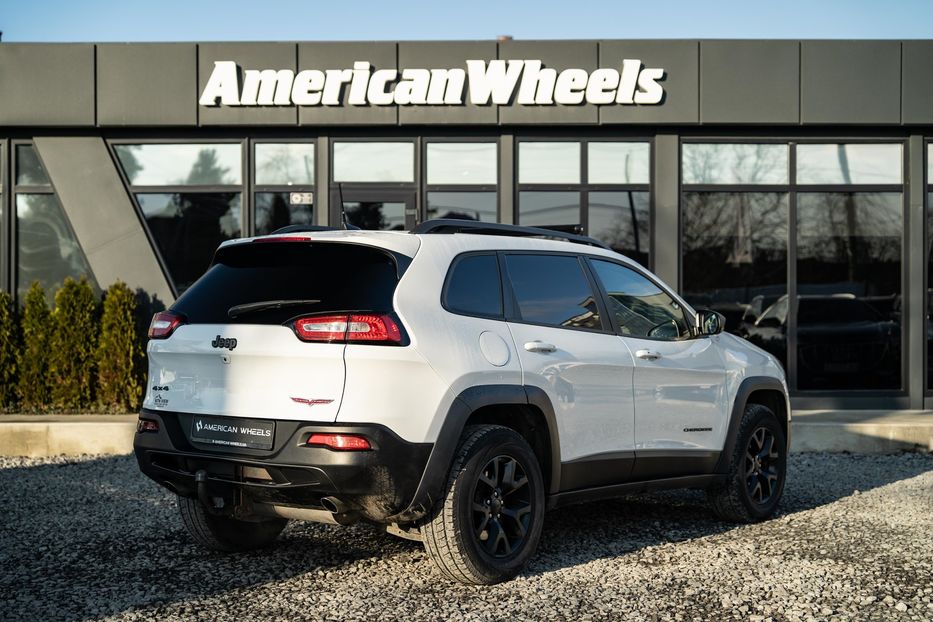 Продам Jeep Cherokee Trailhawk 2015 года в Черновцах