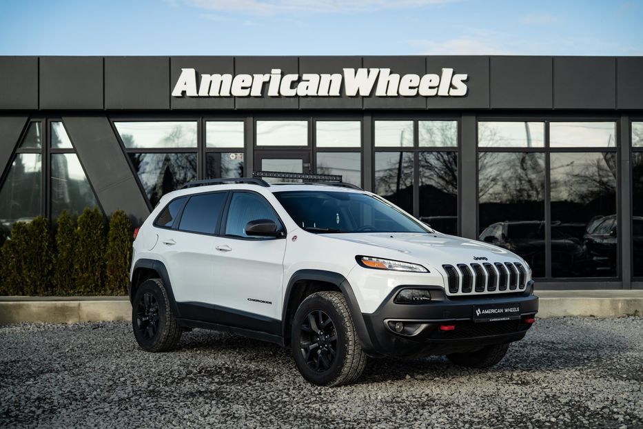 Продам Jeep Cherokee Trailhawk 2015 года в Черновцах