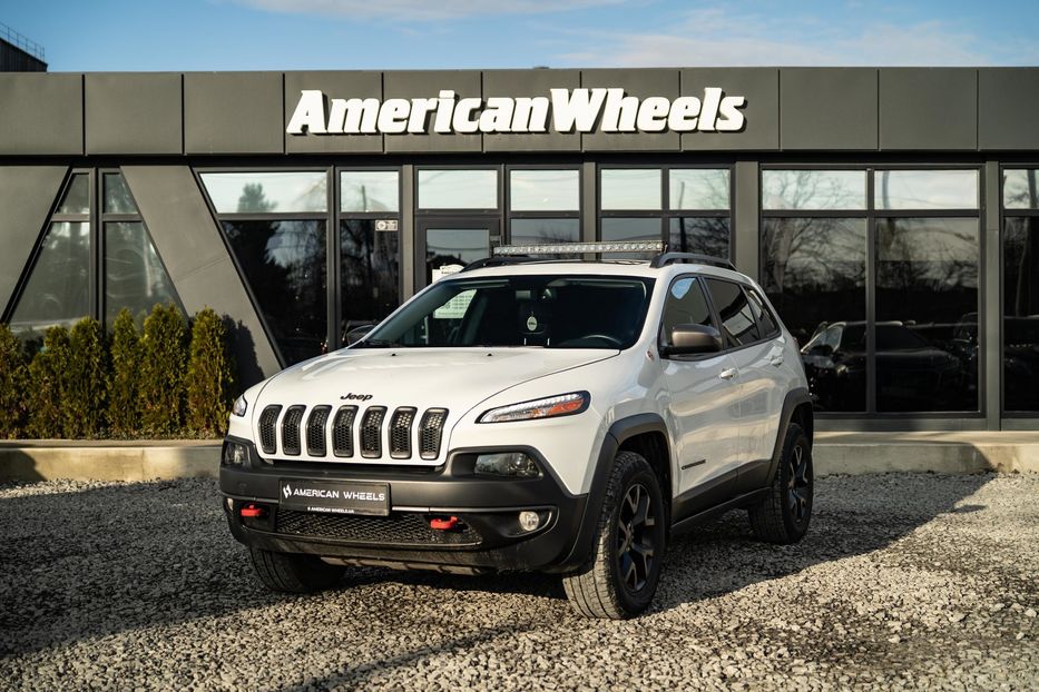 Продам Jeep Cherokee Trailhawk 2015 года в Черновцах
