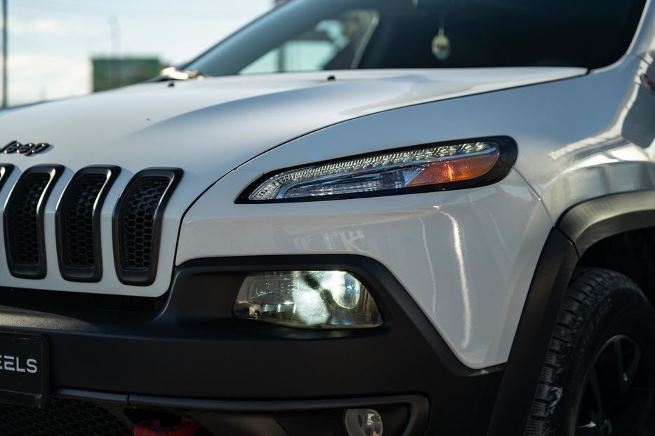 Продам Jeep Cherokee Trailhawk 2015 года в Черновцах