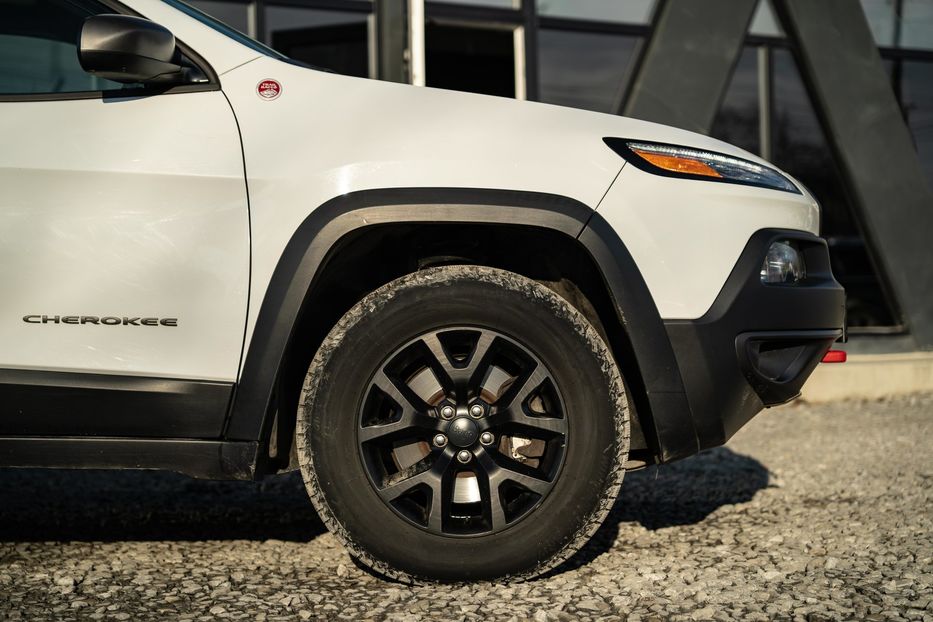 Продам Jeep Cherokee Trailhawk 2015 года в Черновцах