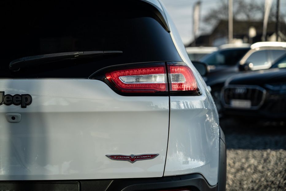 Продам Jeep Cherokee Trailhawk 2015 года в Черновцах