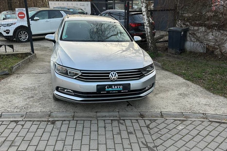 Продам Volkswagen Passat B8 2018 года в Черновцах