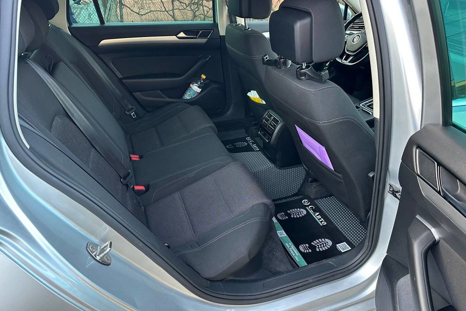 Продам Volkswagen Passat B8 2018 года в Черновцах