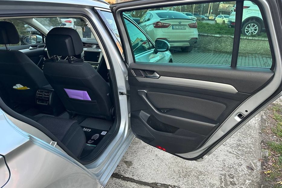 Продам Volkswagen Passat B8 2018 года в Черновцах