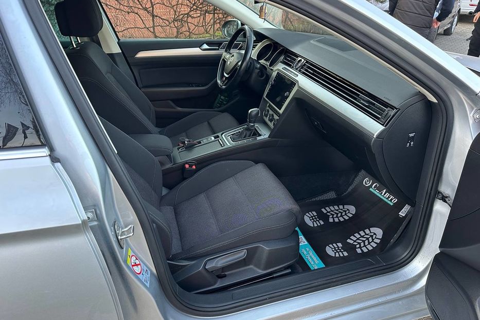 Продам Volkswagen Passat B8 2018 года в Черновцах