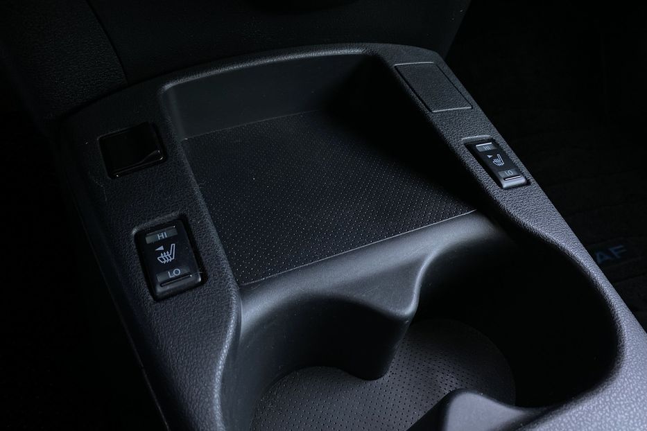 Продам Nissan Leaf 2014 года в Луцке