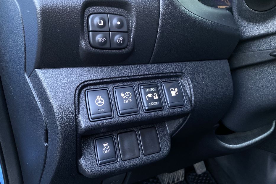 Продам Nissan Leaf 2014 года в Луцке