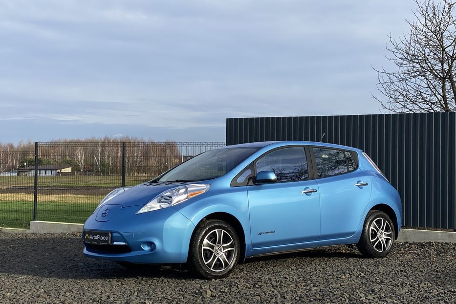 Продам Nissan Leaf 2014 года в Луцке