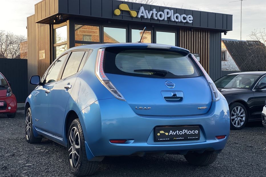 Продам Nissan Leaf 2014 года в Луцке