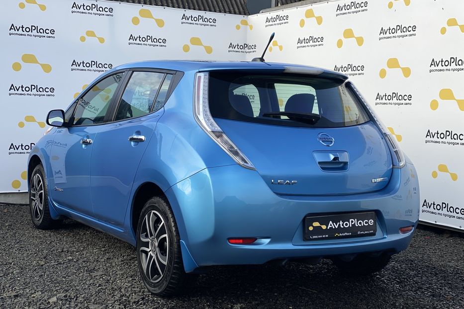Продам Nissan Leaf 2014 года в Луцке