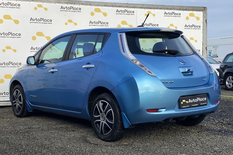 Продам Nissan Leaf 2014 года в Луцке