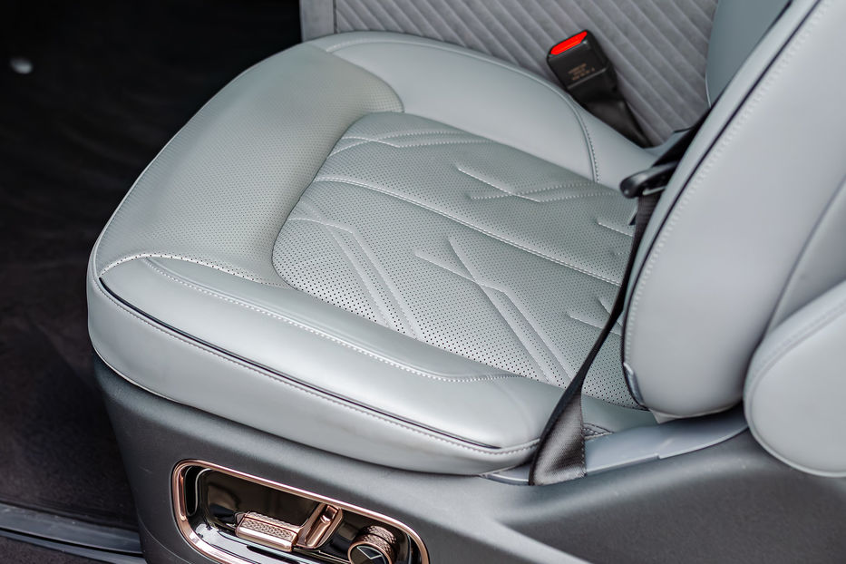 Продам Tesla Model Y ZEEKR MIX 102kWt 2024 года в Киеве