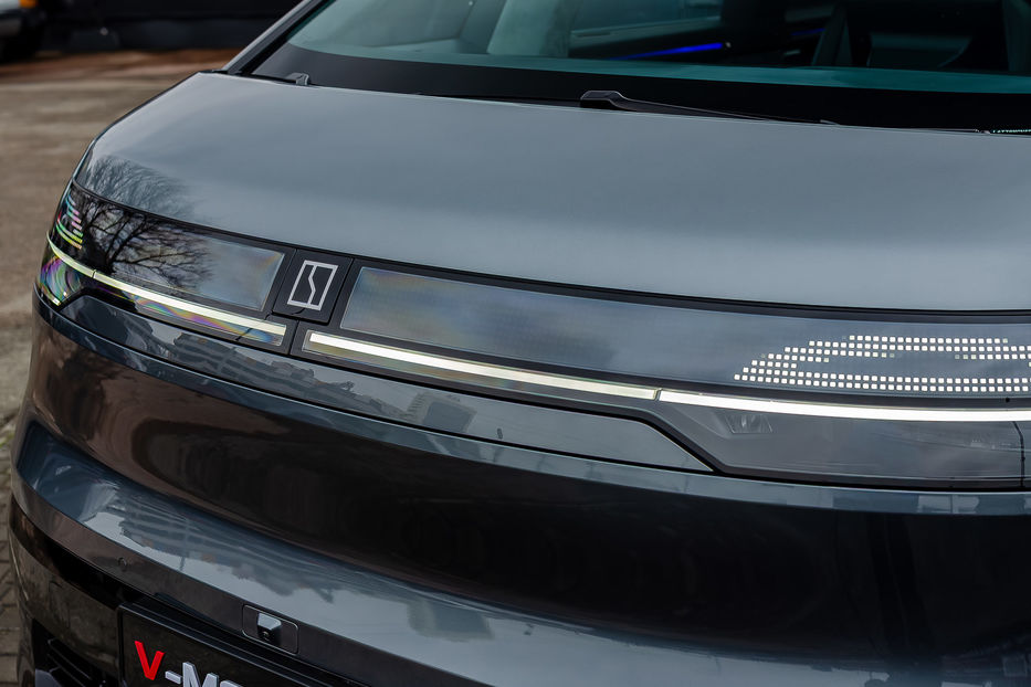 Продам Tesla Model Y ZEEKR MIX 102kWt 2024 года в Киеве