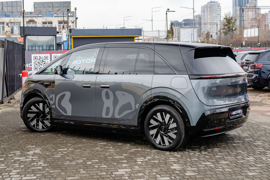 Продам Tesla Model Y ZEEKR MIX 102kWt 2024 года в Киеве