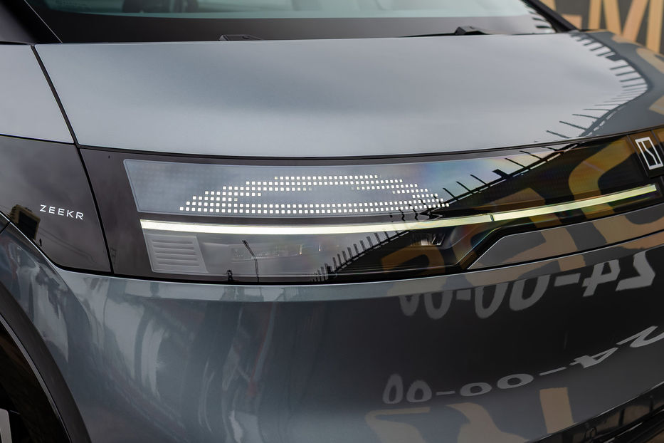 Продам Tesla Model Y ZEEKR MIX 102kWt 2024 года в Киеве