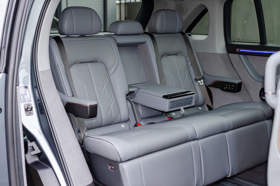 Продам Tesla Model Y ZEEKR MIX 102kWt 2024 года в Киеве