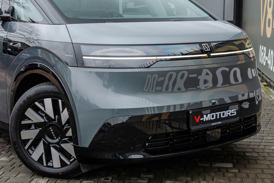 Продам Tesla Model Y ZEEKR MIX 102kWt 2024 года в Киеве