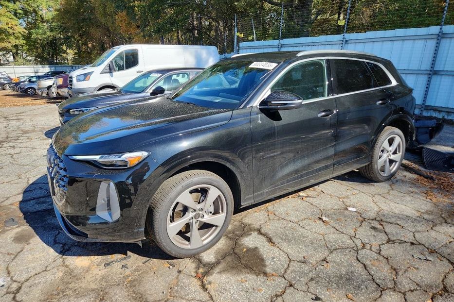 Продам Audi Q5 Premium Plus 2025 года в Черновцах