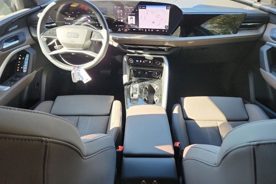 Продам Audi Q5 Premium Plus 2025 года в Черновцах