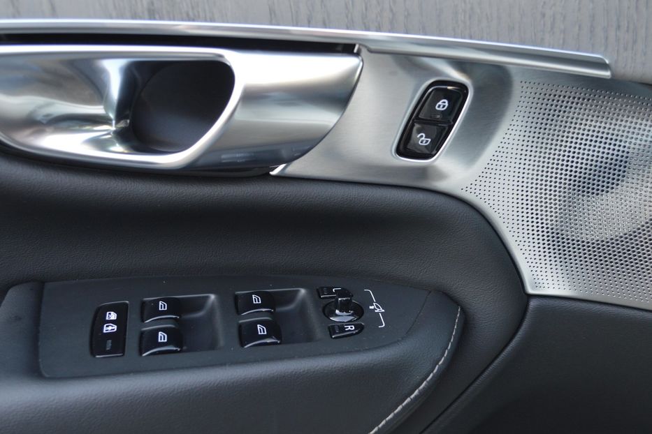 Продам Volvo XC90 2024 года в Одессе