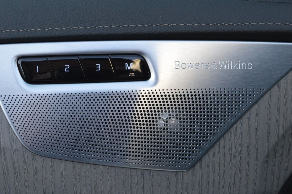 Продам Volvo XC90 2024 года в Одессе