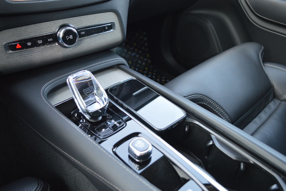 Продам Volvo XC90 2024 года в Одессе
