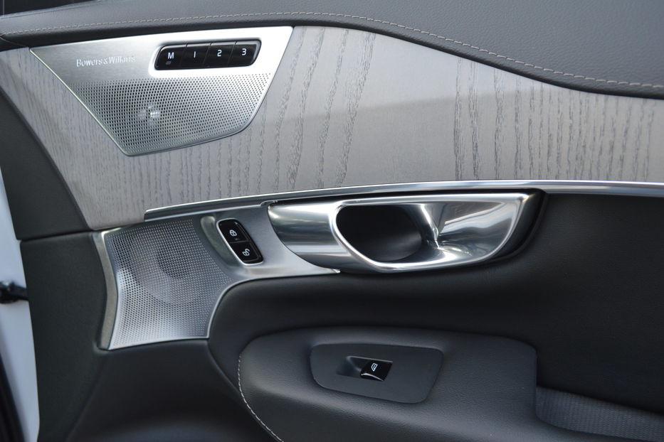 Продам Volvo XC90 2024 года в Одессе