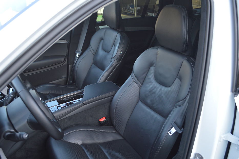 Продам Volvo XC90 2024 года в Одессе