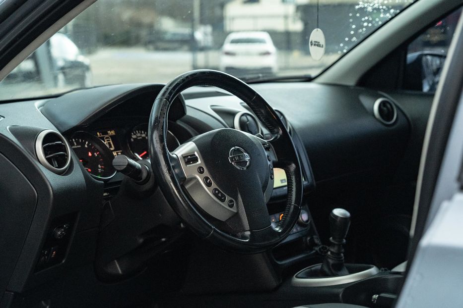 Продам Nissan Qashqai 2011 года в Черновцах