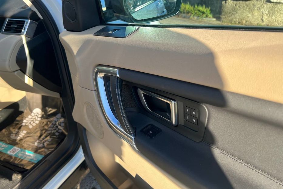 Продам Land Rover Discovery Sport HSE 2016 года в Черновцах