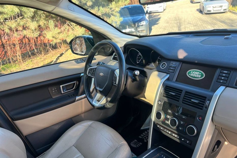 Продам Land Rover Discovery Sport HSE 2016 года в Черновцах