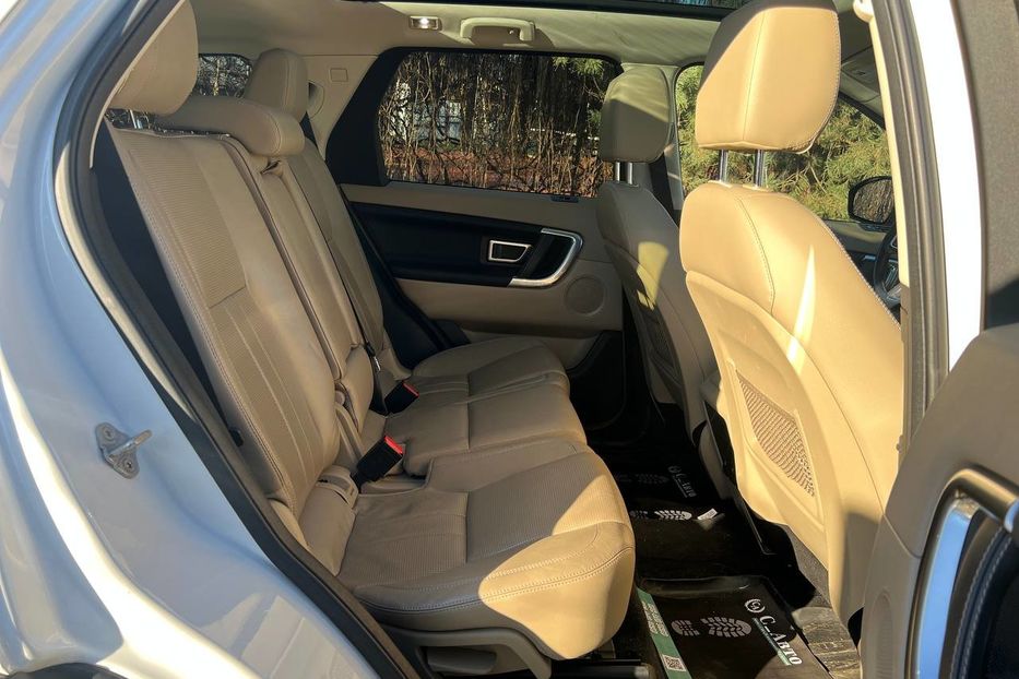 Продам Land Rover Discovery Sport HSE 2016 года в Черновцах