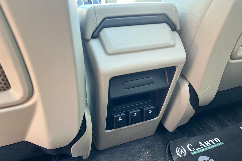 Продам Land Rover Discovery Sport HSE 2016 года в Черновцах