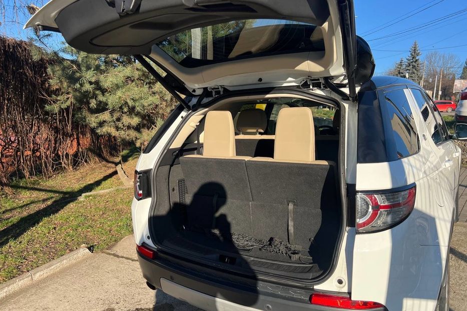 Продам Land Rover Discovery Sport HSE 2016 года в Черновцах