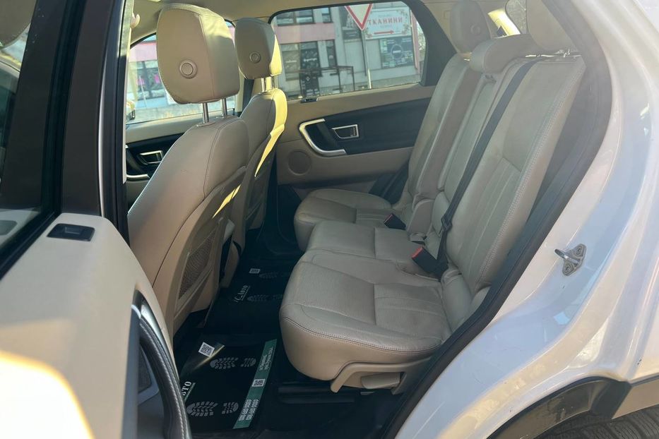 Продам Land Rover Discovery Sport HSE 2016 года в Черновцах